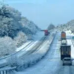 Équiper sa voiture pour les routes bretonnes