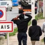 Les premiers migrants de Calais arrivent en Bretagne