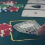 Ces jeunes bretons qui ont réussi au poker