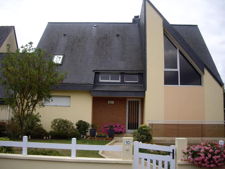 Comment enlever les traces sur mur blanc ?