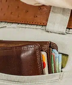 Bien choisir sa banque en ligne : les critères essentiels...