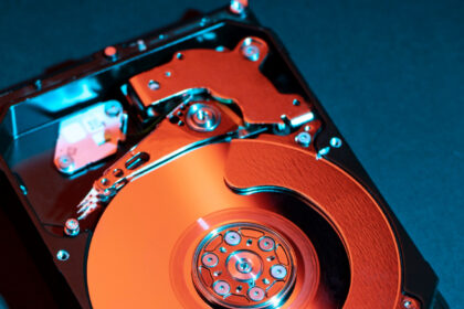 Disque dur classique vs SSD : quelle est la meilleure option pour votre ordinateur ?
